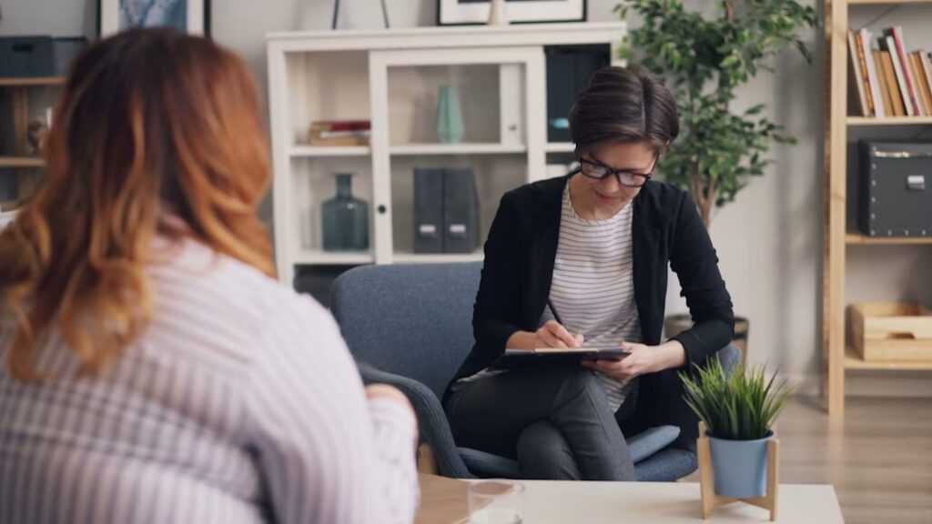 Psychologist meeting a teenager for an IOP session